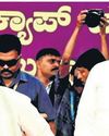 Supporters stake claim on CM post for DKS, Siddu’s camp counters move25
