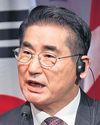 Ex-Korean def minister in detention tried to kill himself