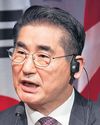 Ex-Korean def minister in detention tried to kill himself