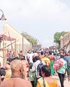 தமிழ்ப் புத்தாண்டு: திருச்செந்தூர் கோயிலில் பல லட்சம் பக்தர்கள் தரிசனம் தமிழ்ப் புத்தாண்டு: திருச்செந்தூர் கோயிலில் பல லட்சம் பக்தர்கள் தரிசனம்