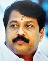 பாமகவில் சமரசம் ஏற்படுத்தும் முயற்சியில் பாஜக ஈடுபடவில்லை17