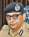 சமூக ஊடகங்களில் சீருடையுடன் புகைப்படங்களை பதிவிட வேண்டாம்75