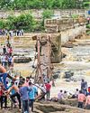 மகாராஷ்டிரம்: ஆற்றின் குறுக்கே இரும்புப் பாலம் உடைந்து 4 பேர் உயிரிழப்பு; 18 பேர் காயம்3