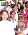 அரசு கல்லூரிகளில் முதலாமாண்டு வகுப்புகள் தொடக்கம்70