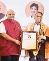 சிறந்த சேவையாற்றிய மருத்துவர்களுக்கு விருது10