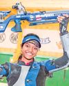 துப்பாக்கி கையில் எடுத்து...90