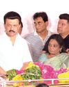 கருணாநிதியின் மூத்த மகன் மு.க.முத்து காலமானார்25