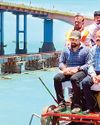 பாம்பன் புதிய ரயில் பாலத்தில் ரயில்வே பாதுகாப்பு முதன்மை அதிகாரி ஆய்வு35