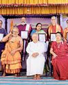 இசையின் மூலம் இறைவனை வழிபட்ட ஆழ்வார்கள்11