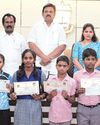 விளையாட்டில் சிறந்த பள்ளி மாணவர்களுக்கு ஊக்கத்தொகை20