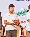 பள்ளி மாணவிகளுக்கு கருப்பை வாய் புற்றுநோய் தடுப்பூசி பள்ளி மாணவிகளுக்கு கருப்பை வாய் புற்றுநோய் தடுப்பூசி22