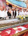 72 குண்டுகள் முழங்க முழு அரசு மரியாதையுடன் நல்லகண்ணு உடல் தானம்38