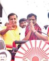 ஆவடியில் அமைச்சர் நாசர் வாக்கு சேகரிப்பு24