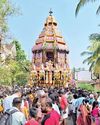 திருக்குறுங்குடி அழகிய நம்பிராயர் கோயிலில் தேரோட்டம்79