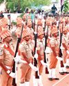 இயக்குநர் பாரதிராஜாவின் உடல் முழு அரசு மரியாதையுடன் அடக்கம் இயக்குநர் பாரதிராஜாவின் உடல் முழு அரசு மரியாதையுடன் அடக்கம்14