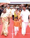 சேவை செய்ய ஊக்கமளித்தவர் ஸ்ரீ சத்ய சாய்பாபா சேவை செய்ய ஊக்கமளித்தவர் ஸ்ரீ சத்ய சாய்பாபா13