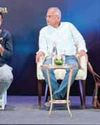 தமிழ் எழுத்தாளர்களுக்கு புதிய விருது, ரூ.1 கோடி பரிசு23