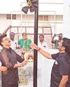 கருப்புக் கொடியேற்றி முதல்வர் ஸ்டாலின் போராட்டம்18