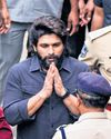 T'GANA COPS GRILL ALLU ARJUN OVER STAMPEDE DEATH