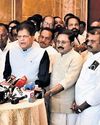 Dhinakaran back in NDA ahead of TN polls Dhinakaran back in NDA ahead of TN polls23