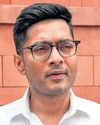 Civic officials reach Abhishek house for survey Civic officials reach Abhishek house for survey47