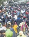 Same old story at Sarojini, buzz missing at Karol Bagh Same old story at Sarojini, buzz missing at Karol Bagh3