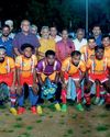 மருதமுனையில் மின்னொளியில் அங்குரார்ப்பண போட்டி மருதமுனையில் மின்னொளியில் அங்குரார்ப்பண போட்டி