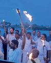 'அணையா விளக்கு’ தணியா இலக்கு8