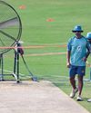 பாகிஸ்தானின் தலைமைப் பயிற்றுவிப்பாளராக அஸார்29