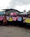 2,000 கோரி ஆர்ப்பாட்டம் 2,000 கோரி ஆர்ப்பாட்டம்16