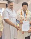 राजस्थान के लिए विशेष रेलगाड़ियां चलाने की मांग को लेकर सौंपा ज्ञापन राजस्थान के लिए विशेष रेलगाड़ियां चलाने की मांग को लेकर सौंपा ज्ञापन54