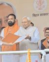नीतीश कुमार ने चयनित करीब 50 हजार शिक्षकों को नियुक्ति पत्र सौंपे29