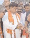 मजूमदार ने दंगा प्रभावित शमशेरगंज का दौरा किया मुख्यमंत्री पर क्षेत्र में नहीं आने का आरोप लगाया25