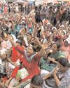 सरकारी कल्याणकारी योजनाएं हकीकत में भी लागू होनी चाहिएः प्रदर्शनकारी आशा कार्यकर्ताओं ने कहा7