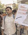 नौकरी गंवा चुके प्रदर्शनकारी शिक्षकों ने एसएससी अध्यक्ष को 40 घंटे बाद कार्यालय से जाने दिया18