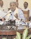 जिले के सभी शीर्ष अधिकारी अहंकार छोड़ समन्वयता से काम करें: सिद्दरामय्या जिले के सभी शीर्ष अधिकारी अहंकार छोड़ समन्वयता से काम करें: सिद्दरामय्या19