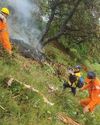 केदारनाथ से श्रद्धालुओं को ला रहा हेलीकॉप्टर दुर्घटनाग्रस्त केदारनाथ से श्रद्धालुओं को ला रहा हेलीकॉप्टर दुर्घटनाग्रस्त2