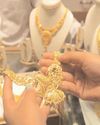 आम आदमी की पहुंच से बाहर हो गया सोना आम आदमी की पहुंच से बाहर हो गया सोना38
