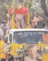 शमनुरु शिवशंकरप्पा का अंतिम संस्कार पूरे राजकीय सम्मान के साथ हुआ20