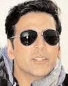 अक्षय कुमार के काफिले की कार के एक्सीडेंट का मामला, हिरासत में मर्सिडीज चालक27