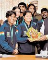 भारत को लैक्रोज खेल में ओलंपिक पदक के लिए खिलाड़ी अभी से करे तैयारी : राज्यपाल भारत को लैक्रोज खेल में ओलंपिक पदक के लिए खिलाड़ी अभी से करे तैयारी : राज्यपाल8