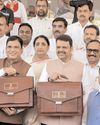 महाराष्ट्र के बजट में किसानों का दो लाख रुपए का कर्ज माफ करने की घोषणा, लाडकी बहिन योजना जारी4