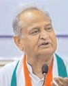 'चिरंजीवी योजना' में बदलाव से गरीब मरीज भटकने को मजबूर : अशोक गहलोत16