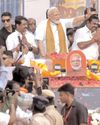 प्रधानमंत्री मोदी ने तमिलनाडु में रोडशो किया19