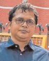 मैं और मजबूती से लड़ता रहूंगा : वेतन कुर्क करने के अदालती आदेश पर तृणमूल नेता गोखले