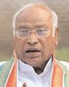 पहलगाम हमले पर मोदी का रवैया उचित नहीं : खरगे पहलगाम हमले पर मोदी का रवैया उचित नहीं : खरगे