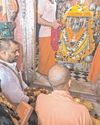 उत्तर प्रदेश के मुख्यमंत्री ने हनुमानगढ़ी और श्रीरामलला के दरबार में पहुंचकर दर्शन-पूजन किया