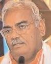 बैठक के बीच पहुंचे नेत्रहीन दंपति को शिक्षा मंत्री ने दिया सहारा, इच्छित स्थान पर दी पोस्टिंग29