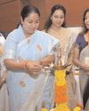 आपातकाल ने पूरे देश को जेल में बदल दिया था : रेखा11