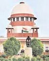 वकील ने सीजेआई की ओर जूता उछालने की कोशिश की1